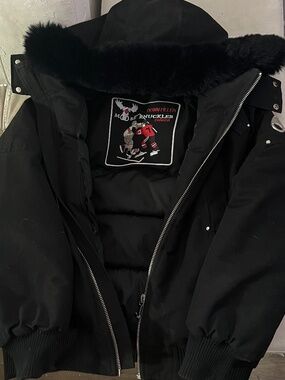 Manteau Moose Knuckles à vendre